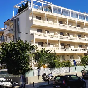 Hotel Liberty, Rétino
