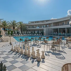 Minos Hotell